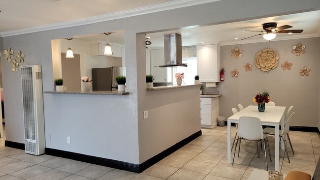 Photo - 2620 England St Unit 3