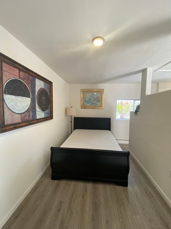 Photo - 13130 Ridgedale Dr Unit ADU