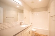 3BR, 2.5BA - 1395 SF - Ascent Apartment Homes