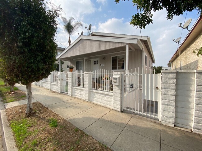 Photo - 125 N Westlake Ave