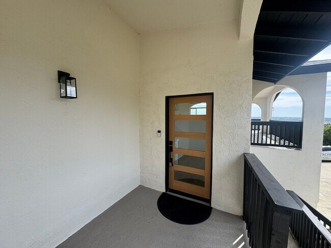 Photo - Sangamon Ave Unit House