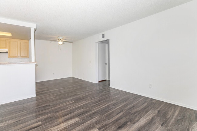 Photo - Mountain Creek Apartments