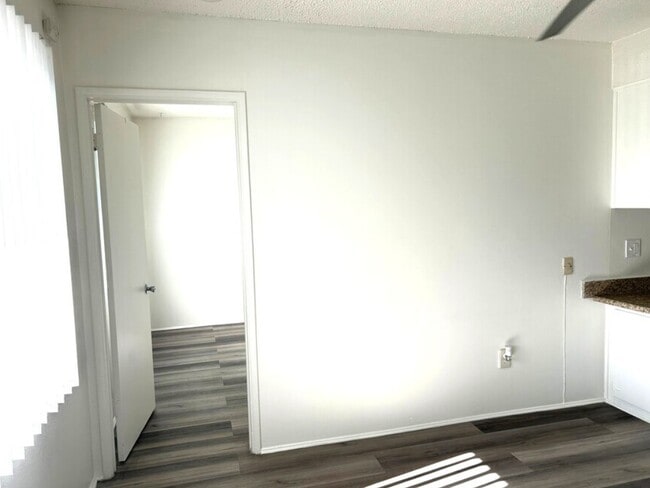 Photo - 11854-11856 Inglewood Ave