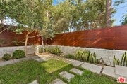 Photo - 111 Eastwind St