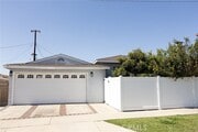 Photo - 11527 Homeland Ave
