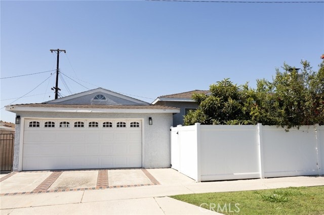 Photo - 11527 Homeland Ave