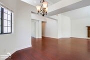 Photo - Elegant & Bright 2Bdm 2Ba Home in Vista Va...