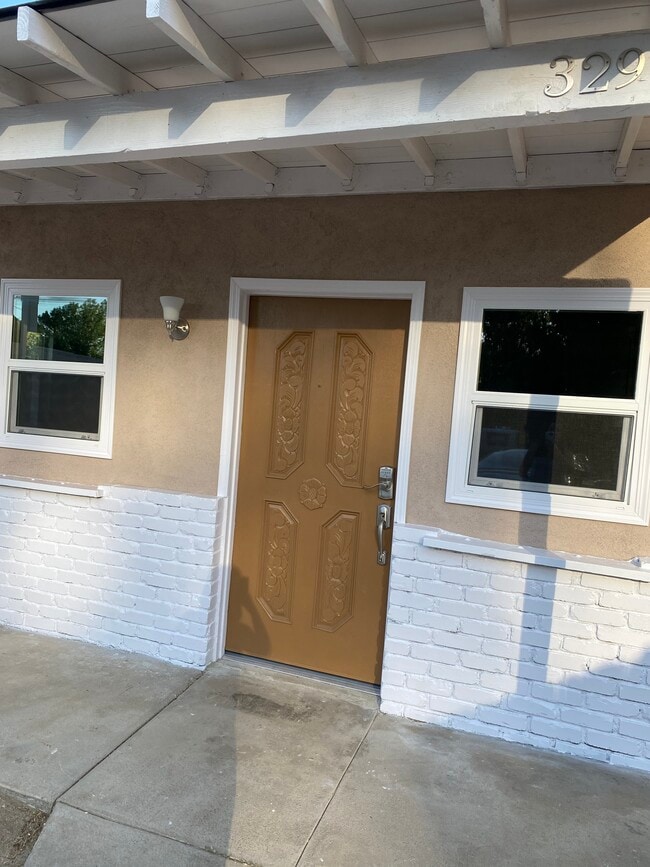 Photo - 32972 Rose Ave