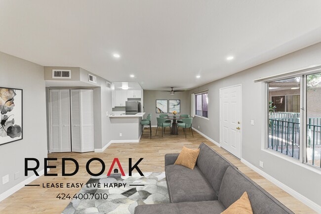 Photo - 14748 Burbank Blvd Condo Unit 203