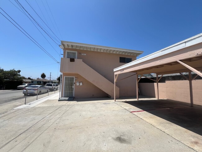 Photo - 5611 Eagle St