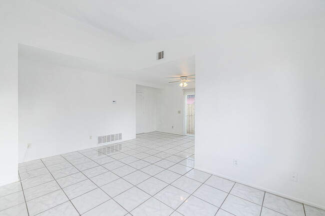 Photo - 38659 Angele Trumpet Ct