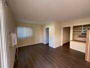 Photo - 14207 Sylvan St