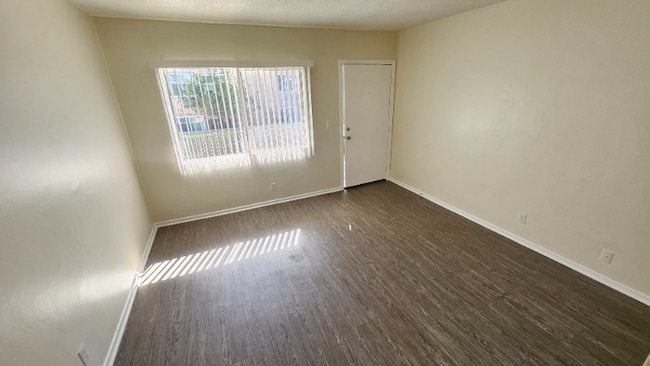 Photo - 14926 Hawthorne Blvd