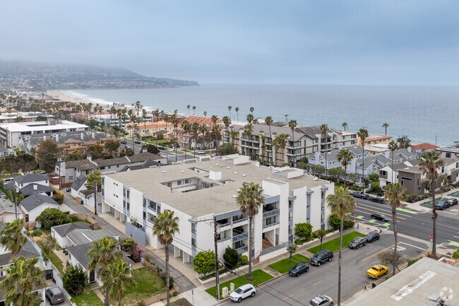 Aerial - Riviera Vista Apartments