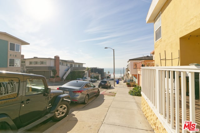 Photo - 225 Rosecrans Ave