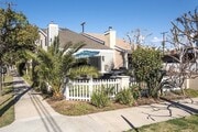 Photo - 601 12th St House