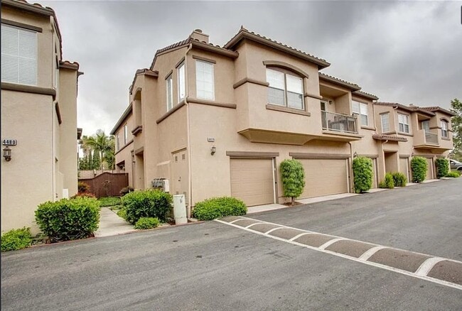 Building Photo - 4474 Brisbane Way