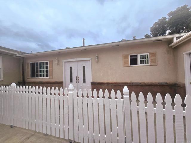 Photo - 6805 Rolando Knolls Dr House