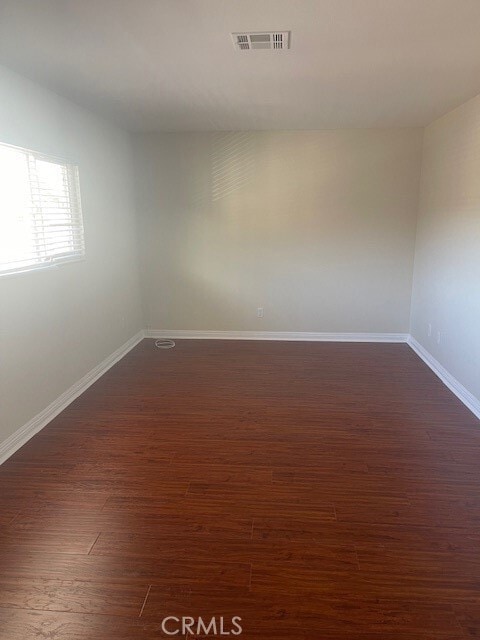 Photo - 24239 Madison St