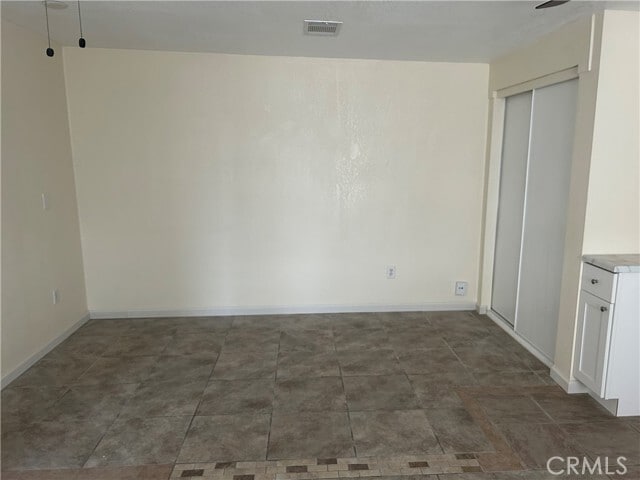 Building Photo - 632 N Birch Ave Unit B