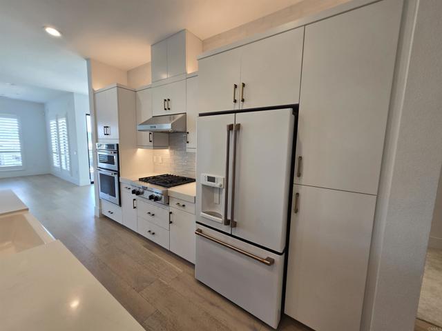 Photo - 8337 Distinctive Dr