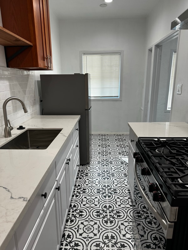 Photo - 216 E Valencia Ave Unit 9