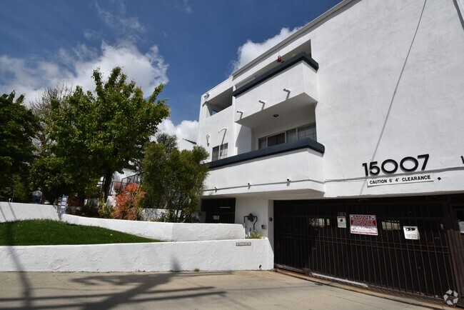 Building Photo - 15007 Burbank Blvd Unit 208 Rental