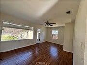 Photo - 661 W Lochleven St