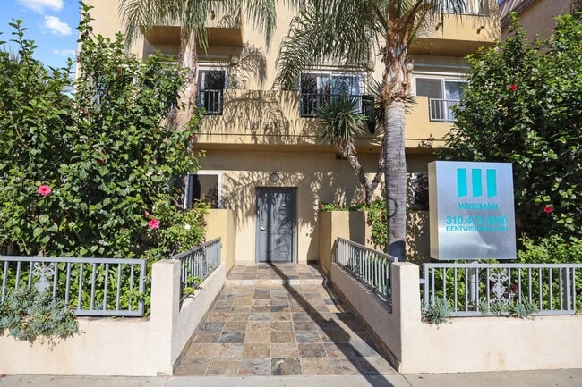 Entrance at Colby Townhomes by WIseman - Colby Townhomes by Wiseman