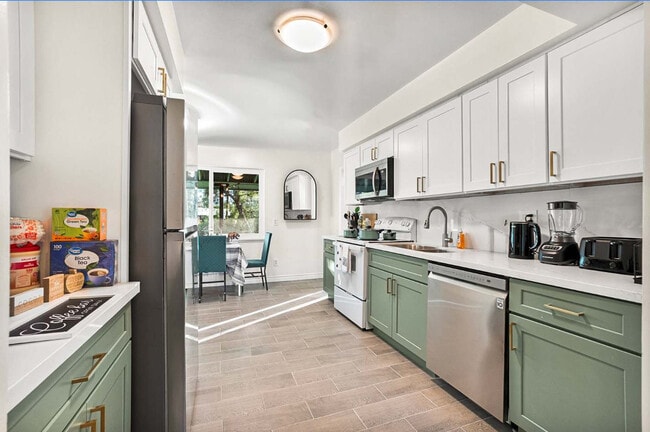 Photo - 4989 Randlett Dr Unit SI ID1464997P