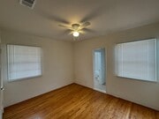 Photo - 111 Alabama St