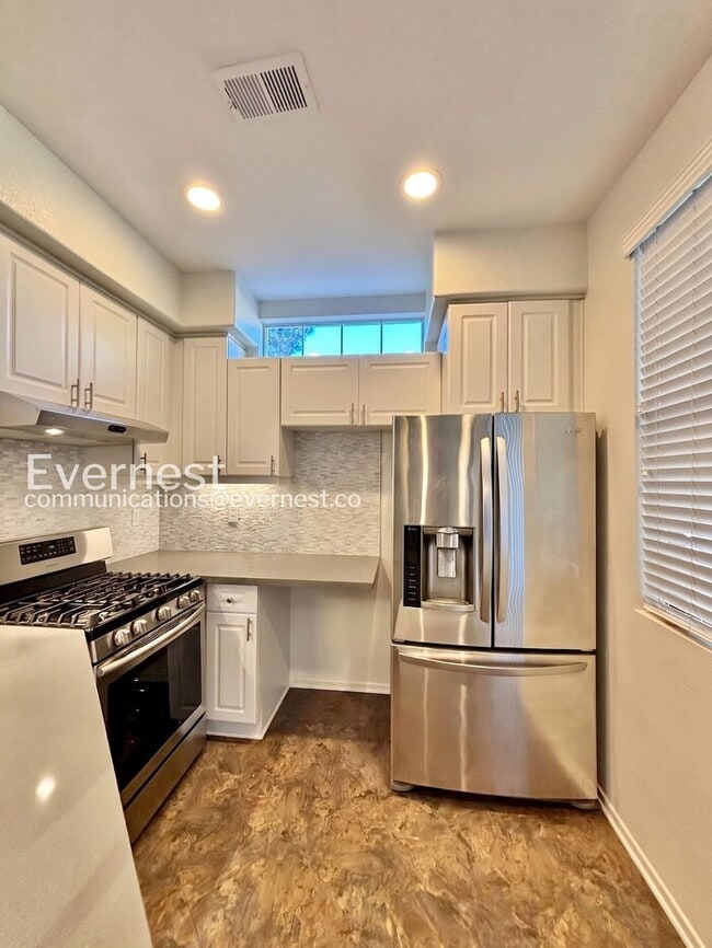 Photo - 10796 Sabre Hill Dr Unit 202