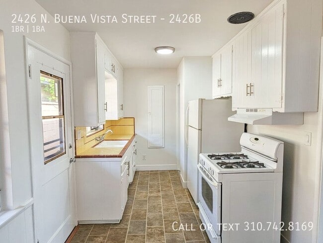 Photo - 2426 N Buena Vista St Unit 2426B