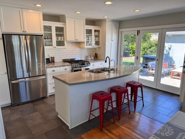 Photo - 517 Valmore Ave