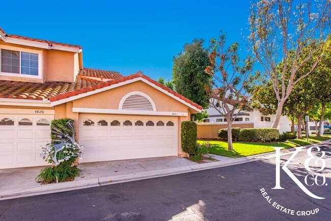 Photo - Relaxed Living in Oak Park with All the Up...