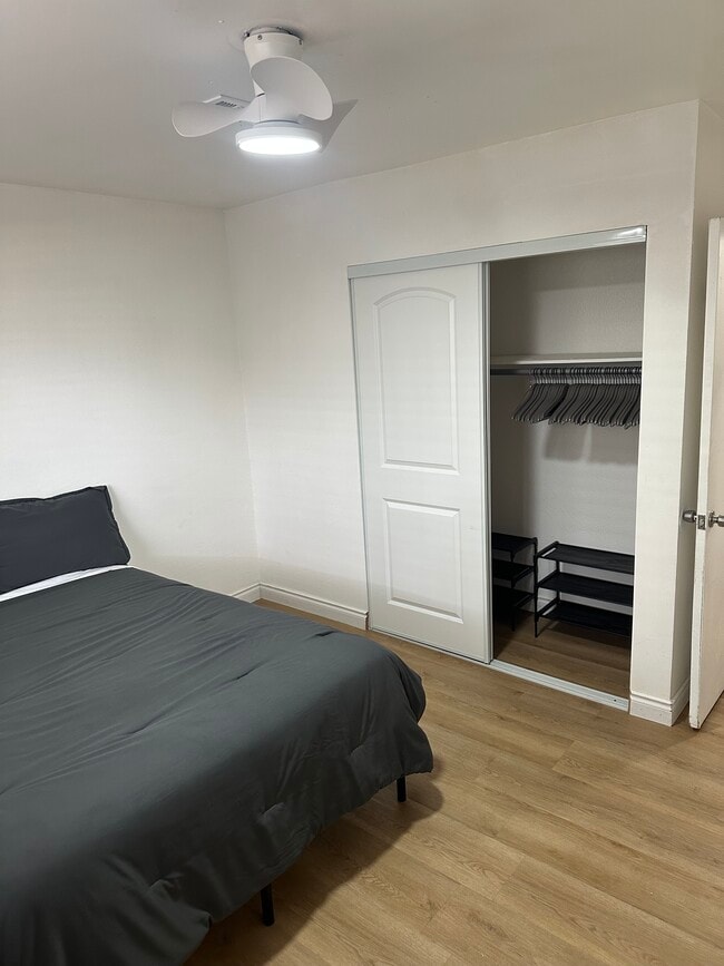 Bedroom. 2 - 43309 Echard Ave