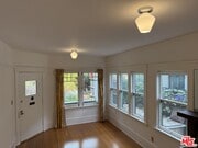 Photo - 30 Breeze Ave