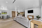 Photo - 17072 Oak View Dr House