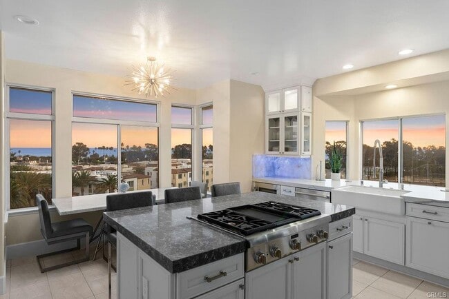 Photo - 25352 Village Rd