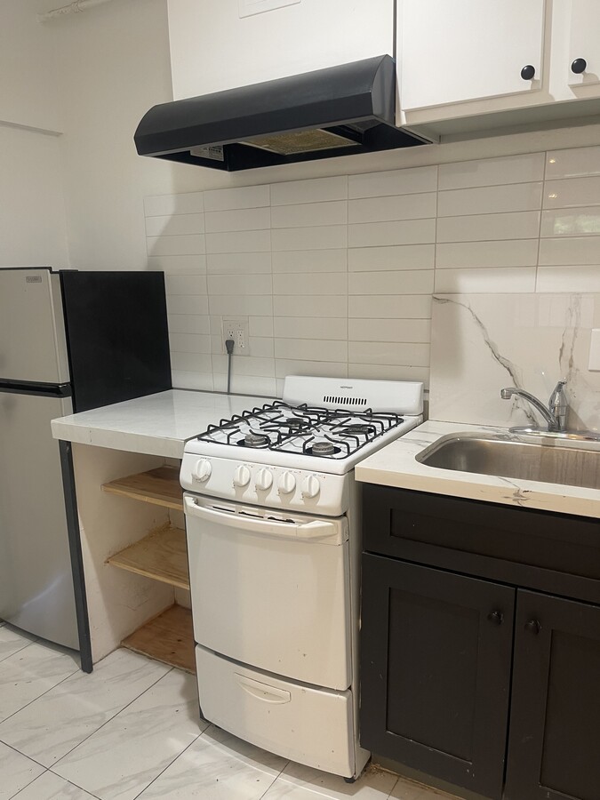 Photo - 1423 W 20th St Unit #8