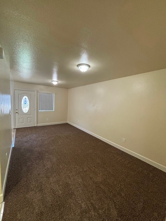 Photo - 705 E 52nd Pl