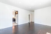 Photo - 347 W Dryden St Unit B