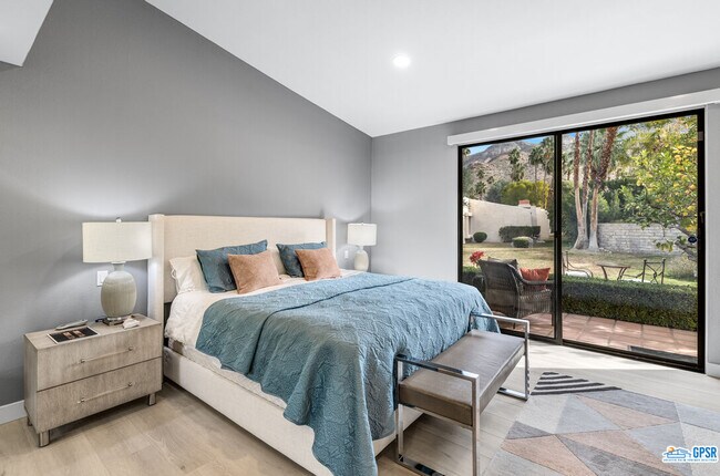 Photo - 3600 Bogert Trail Unit B