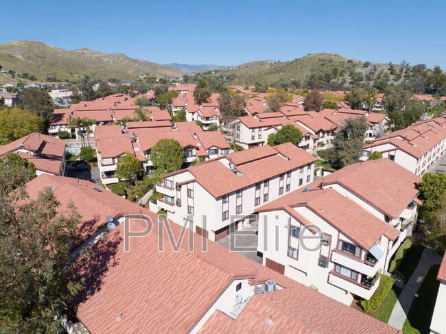 Photo - 18182 W Sundowner Way Unit #1026