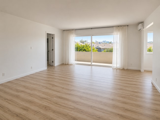 Building Photo - 1178 N Kenmore Ave Unit Luxury Remodeled 4BR