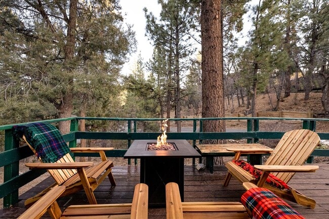 Photo - Cozy 2 Bedroom 1 Bathroom Home in Big Bear City