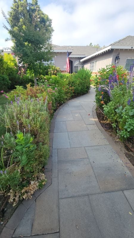 Photo - 15358 Leadwell St