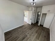 Photo - Fully Renovated 2 Bedroom 2 Bathroom in Ci... House
