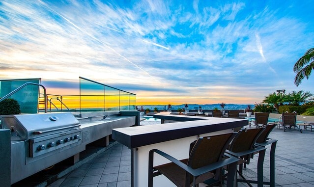 Sun Deck - BBQ - Spa - 1100 Wilshire Blvd Unit 1904