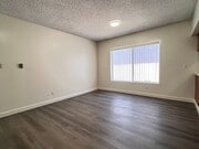 Photo - LEB Unit 741